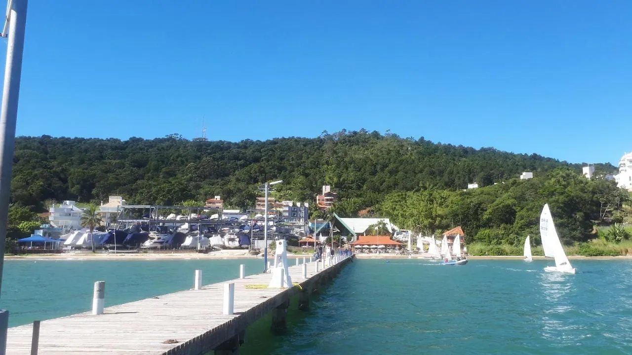 Letto Hotel Jurerê Guest House Florianópolis Brasile